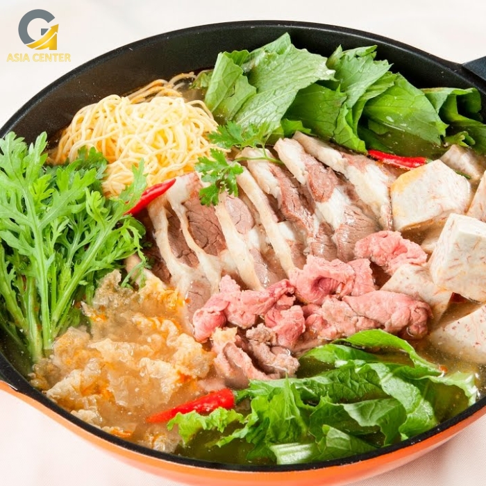 Lẩu Bắp Bò Chua Cay & Bún