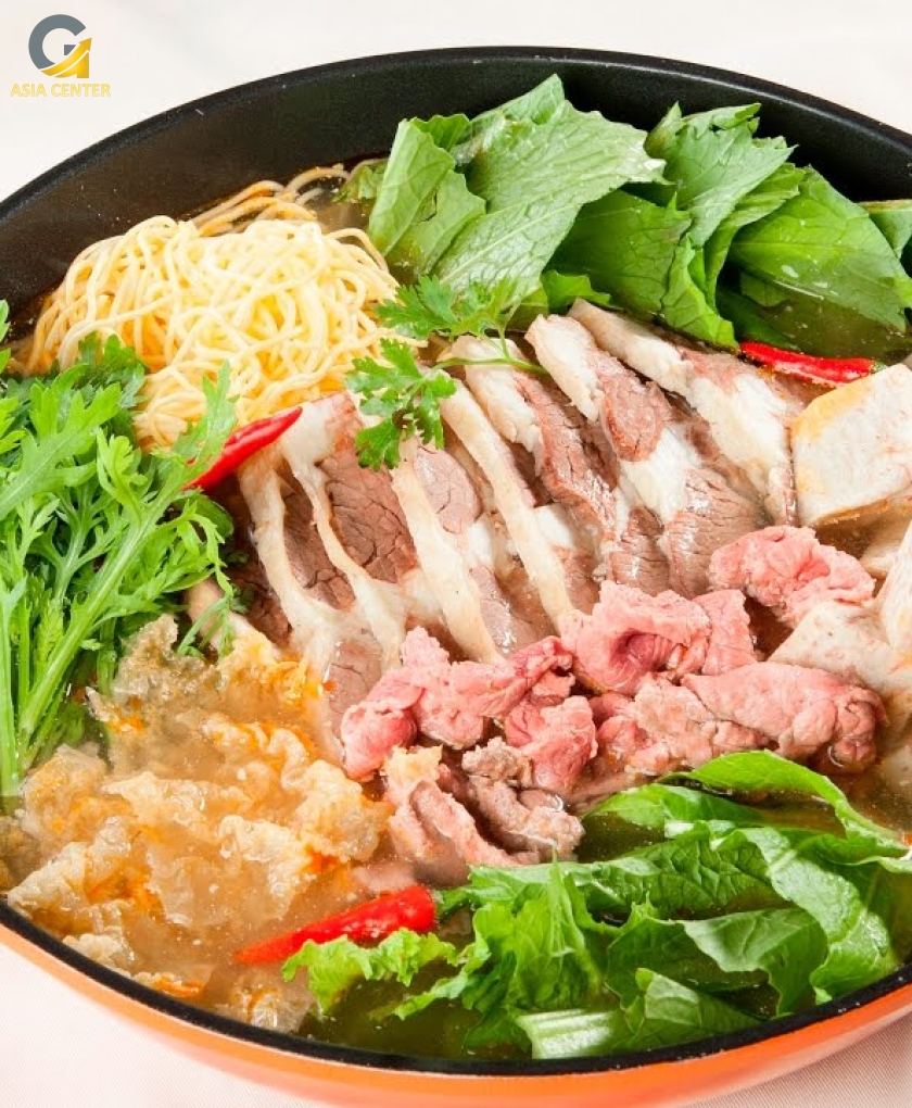 Lẩu Bắp Bò Chua Cay & Bún
